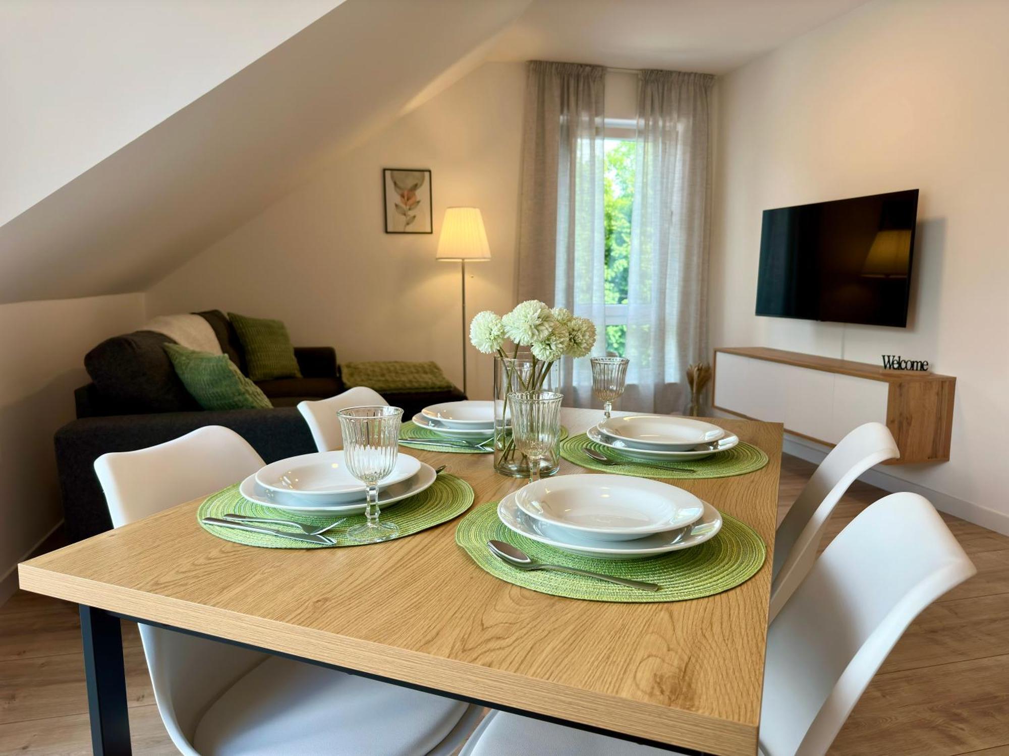 Zentrale Wohnung 5 - Kostenloser Parkplatz - Hdz - Bali Therme - Gop Бад-Эйнхаузен Экстерьер фото